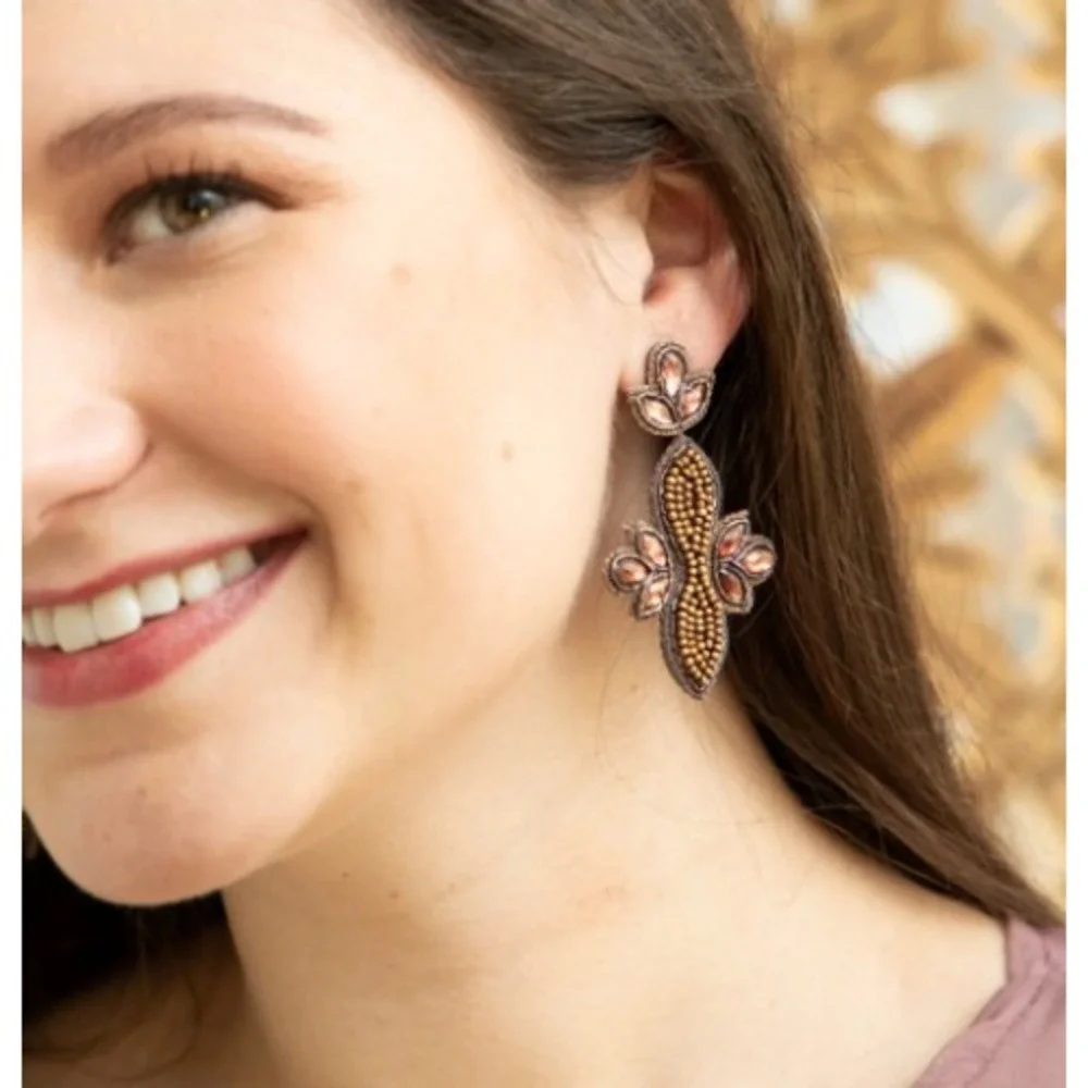 Sparkling Beaded Drop Earrings with Pink‎ Gemstones Boho Statement Jewelry